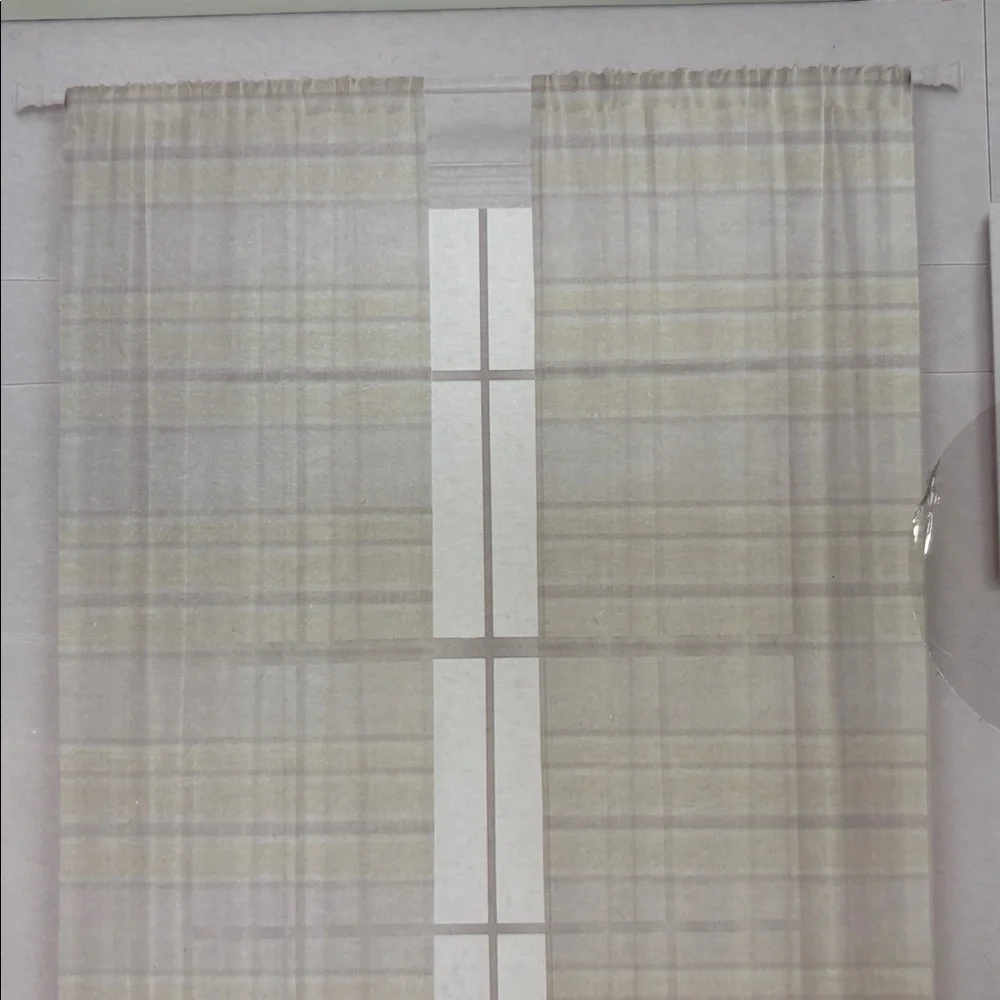 Taylor & Moxie Set of 2 Long Curtain Panels Beige/Silver 37”X108” New